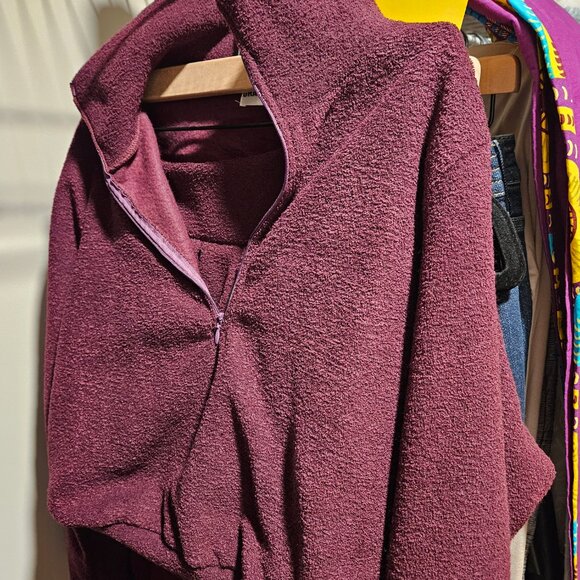 Grape Purple Pleated Sweatsuit Set - Picture 2 of 2